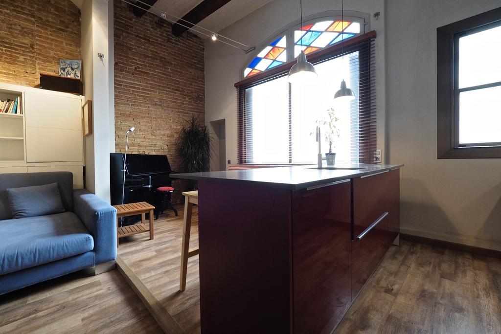 Gracia Terrace Design Apartment บาร์เซโลนา ภายนอก รูปภาพ