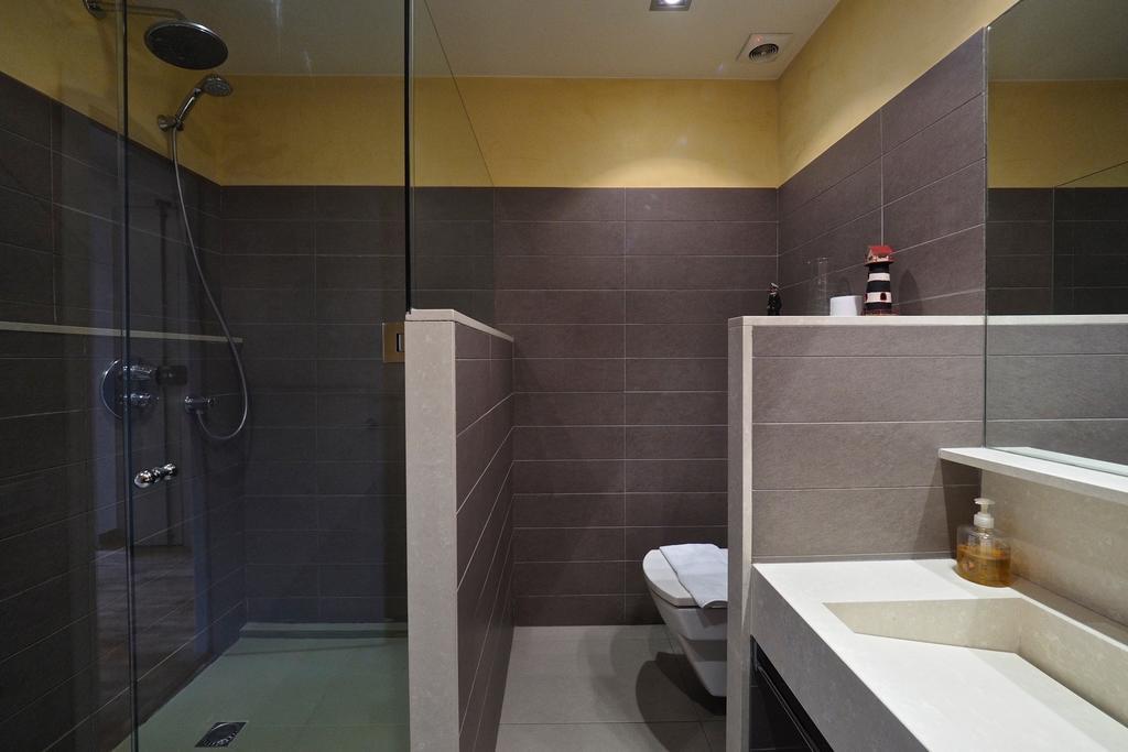 Gracia Terrace Design Apartment บาร์เซโลนา ภายนอก รูปภาพ
