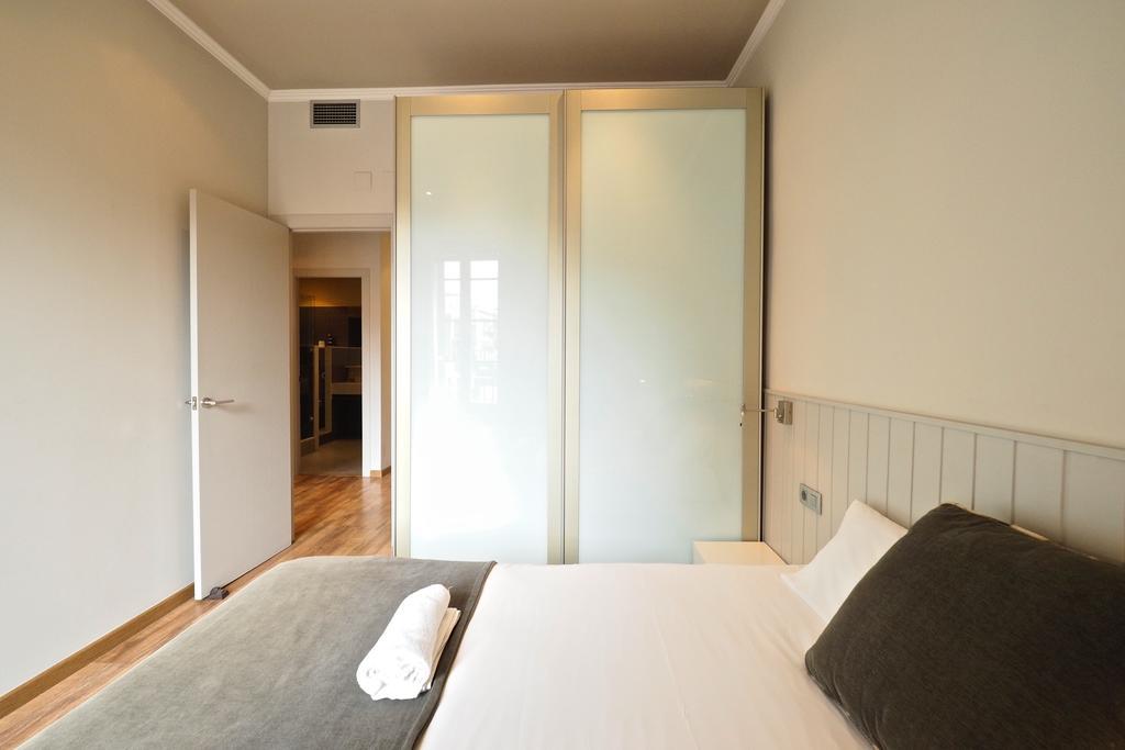 Gracia Terrace Design Apartment บาร์เซโลนา ภายนอก รูปภาพ