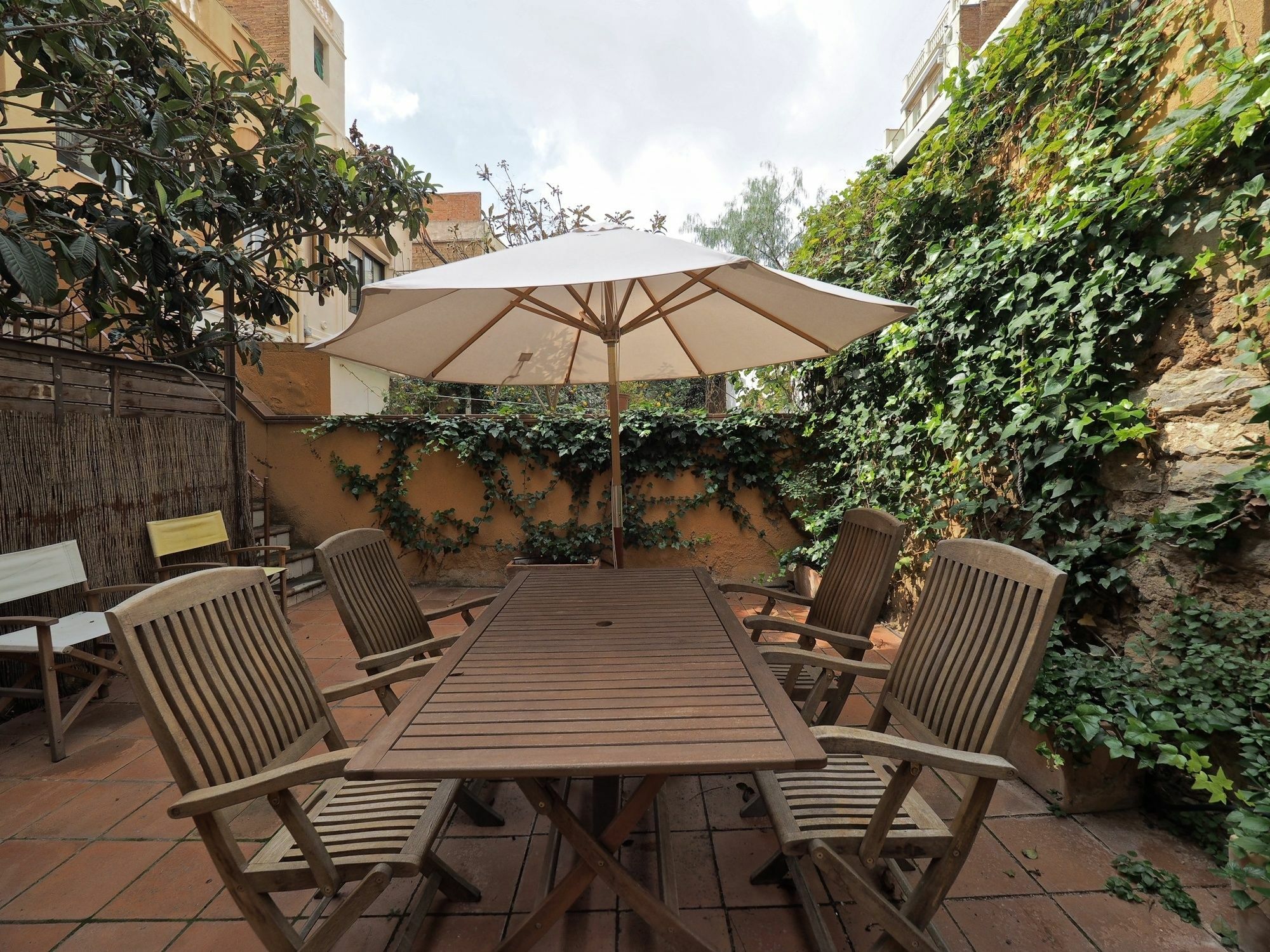 Gracia Terrace Design Apartment บาร์เซโลนา ภายนอก รูปภาพ